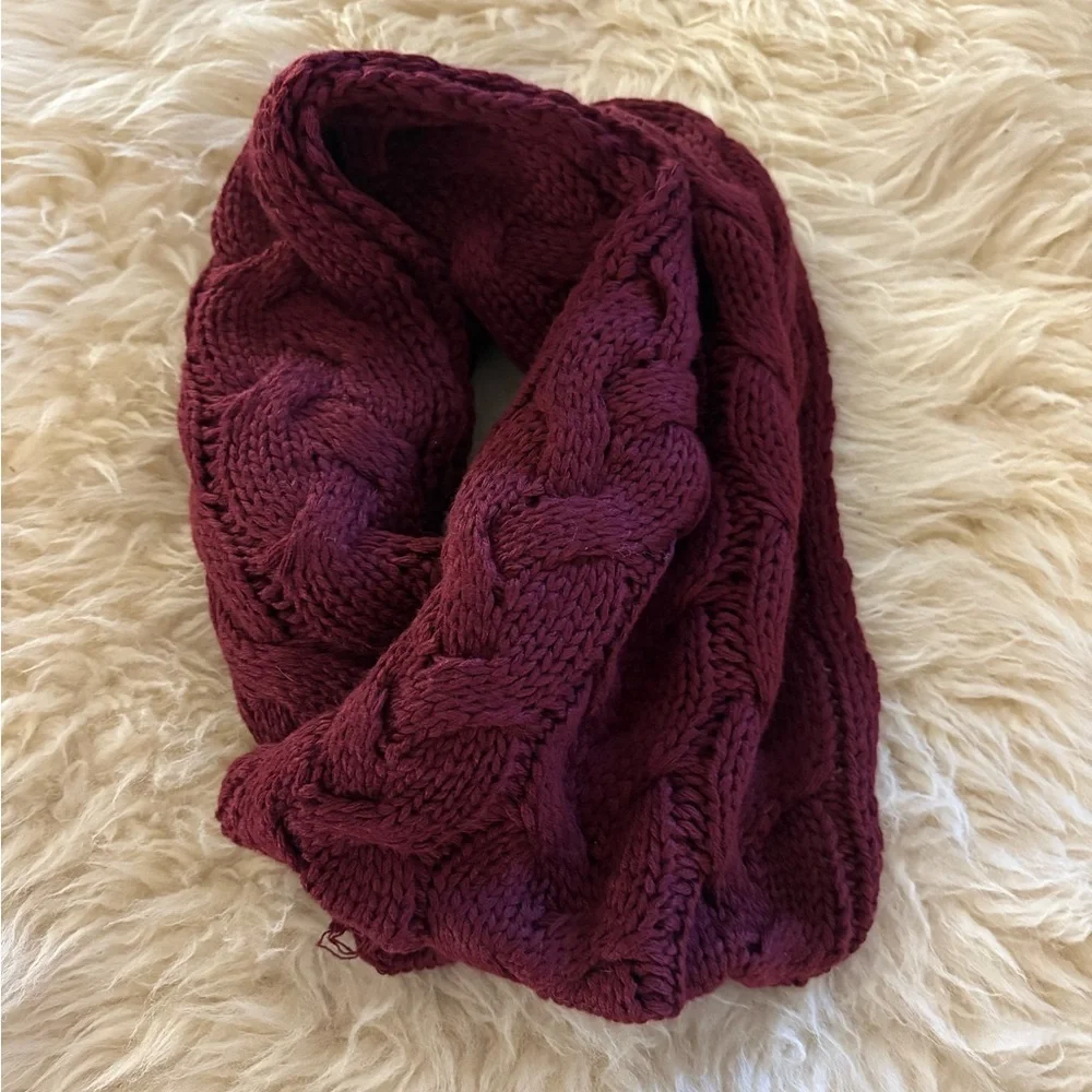 Cable Knit Burgundy Infinity Scarf